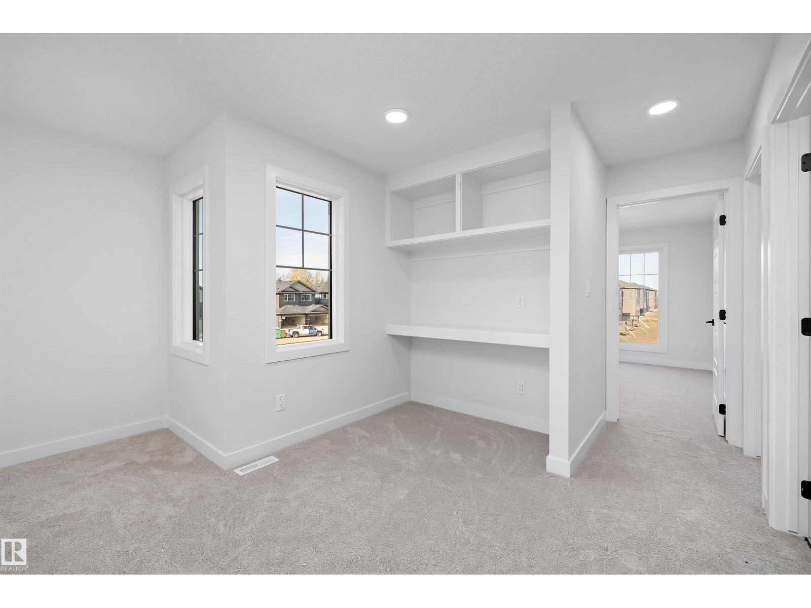1753 Crossbill Lo Nw Nw Property Photo 31