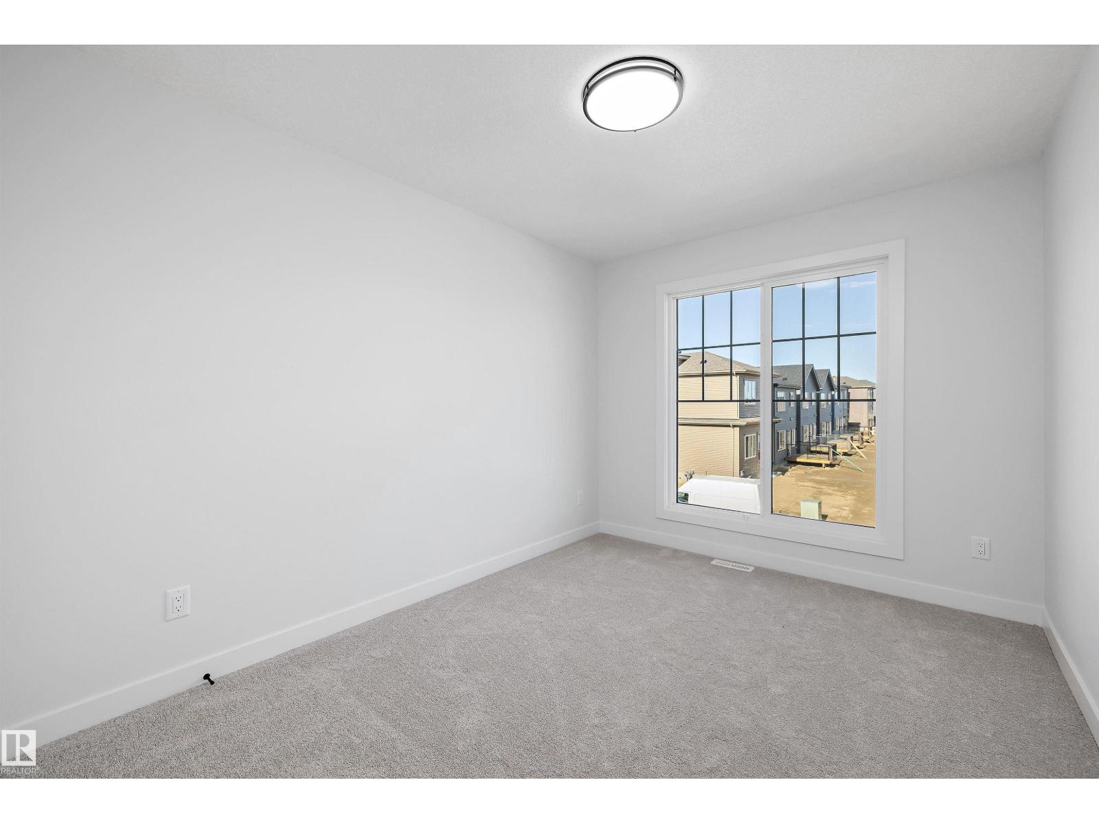 1753 Crossbill Lo Nw Nw Property Photo 32