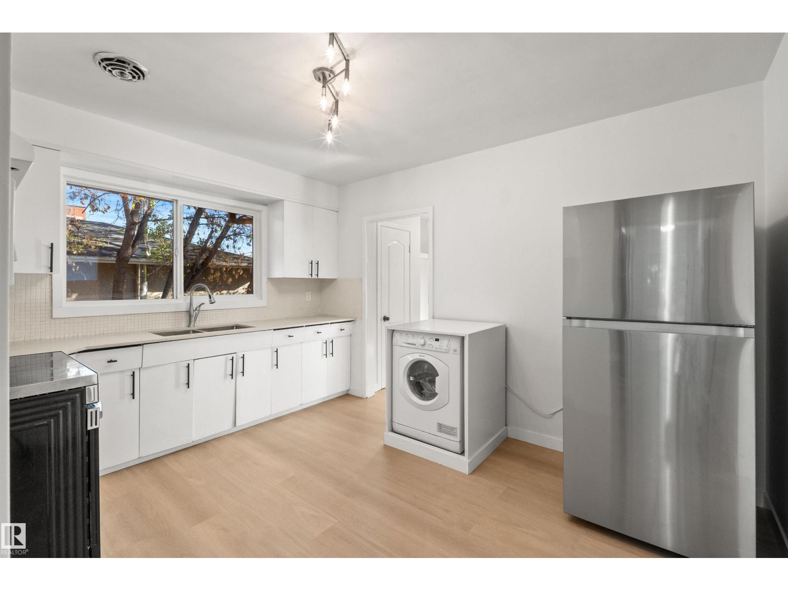 10428 64 Av Nw Nw Property Photo 15