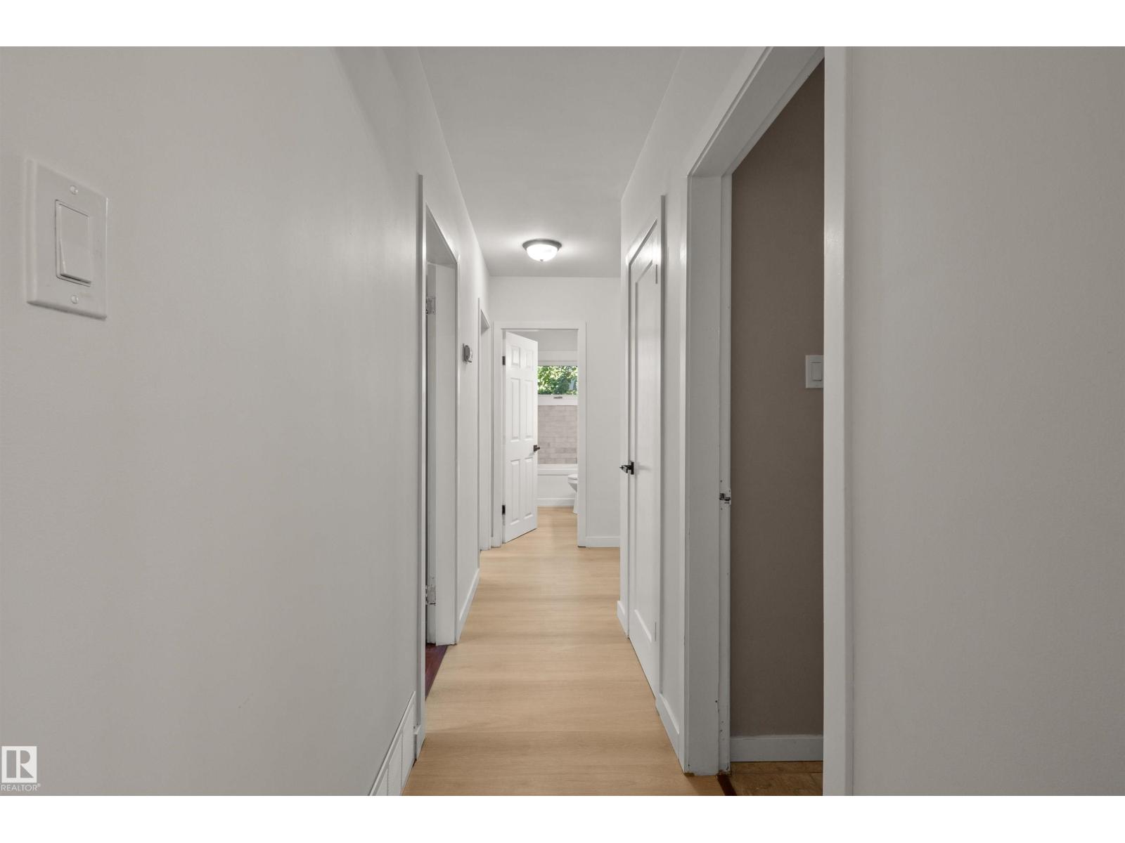 10428 64 Av Nw Nw Property Photo 16