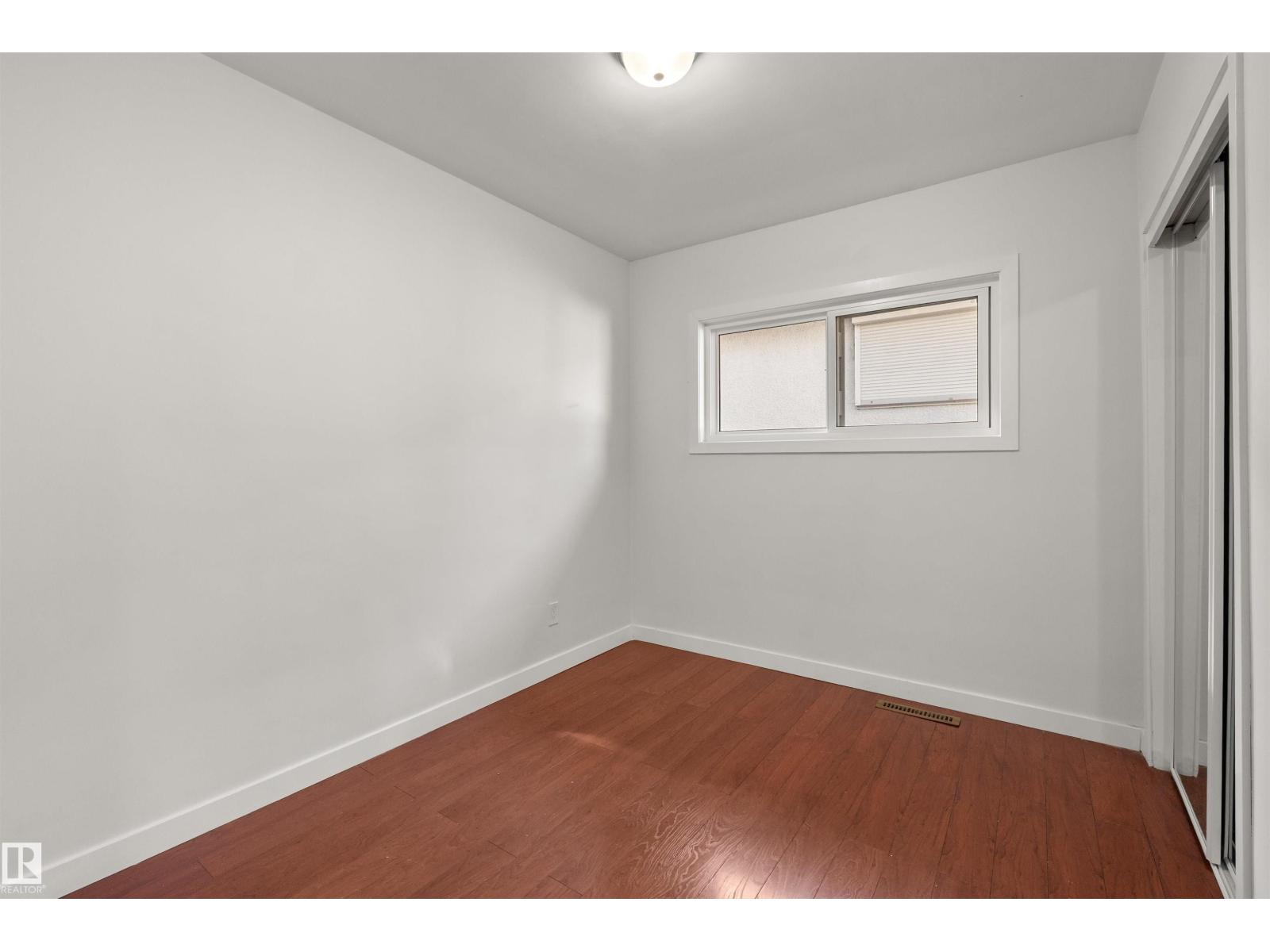 10428 64 Av Nw Nw Property Photo 19