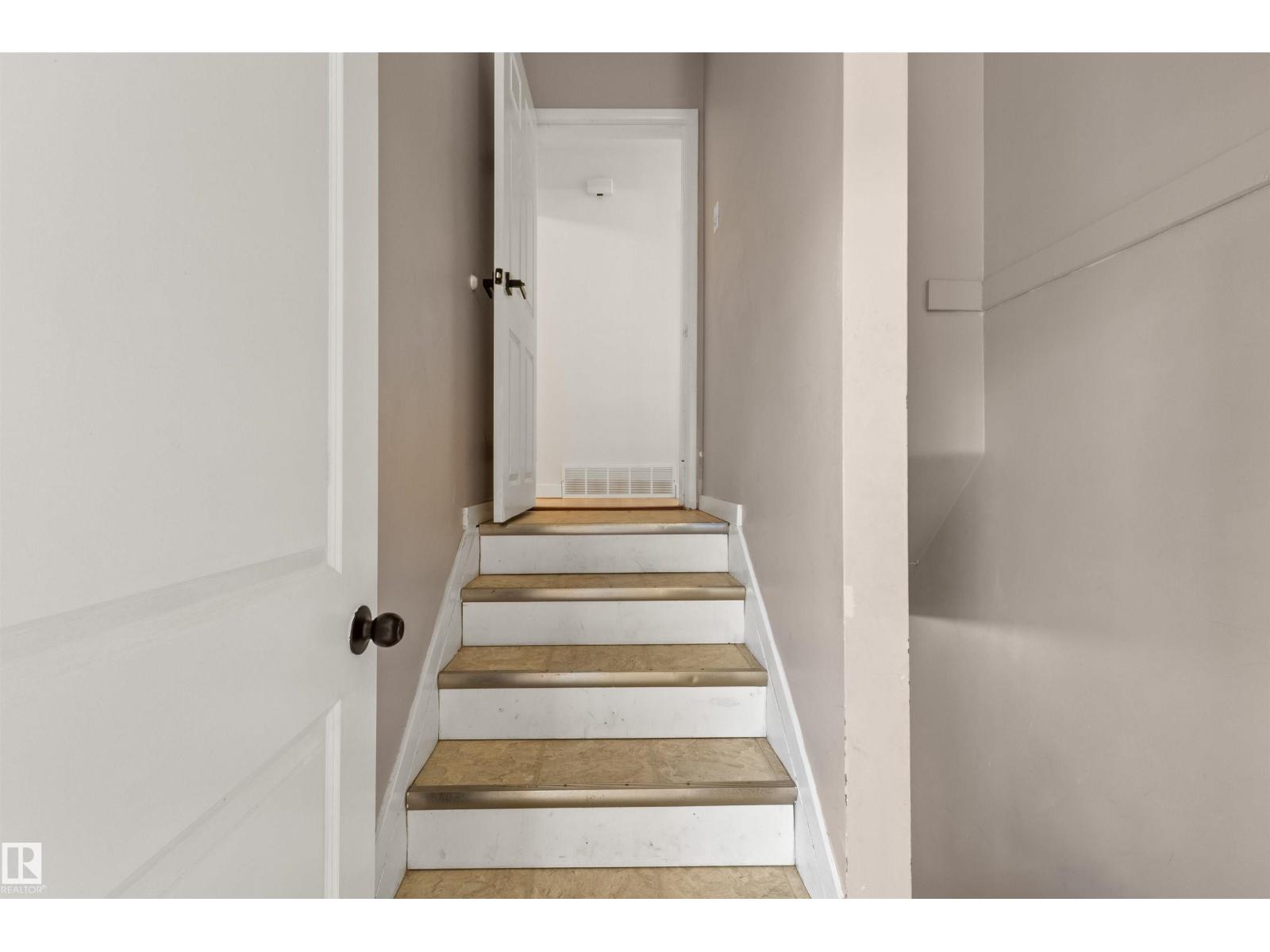 10428 64 Av Nw Nw Property Photo 34