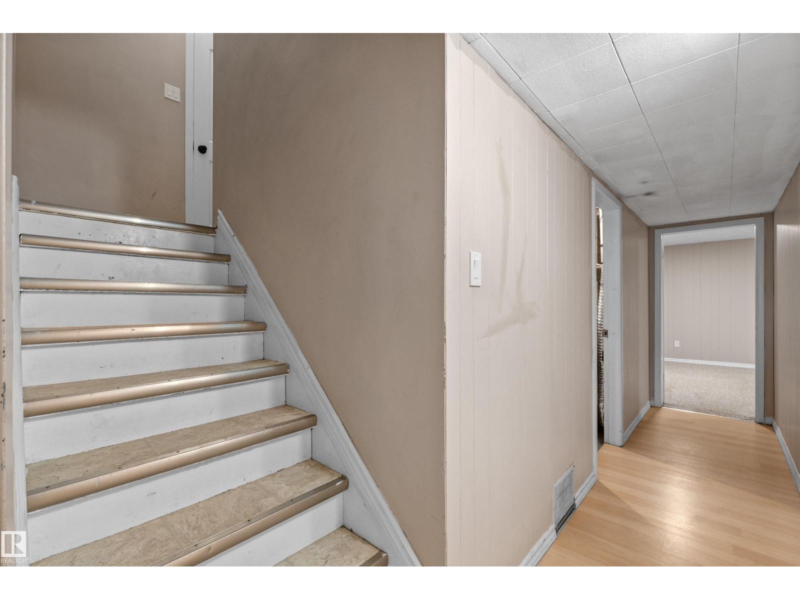 10428 64 Av Nw Nw Property Photo 35