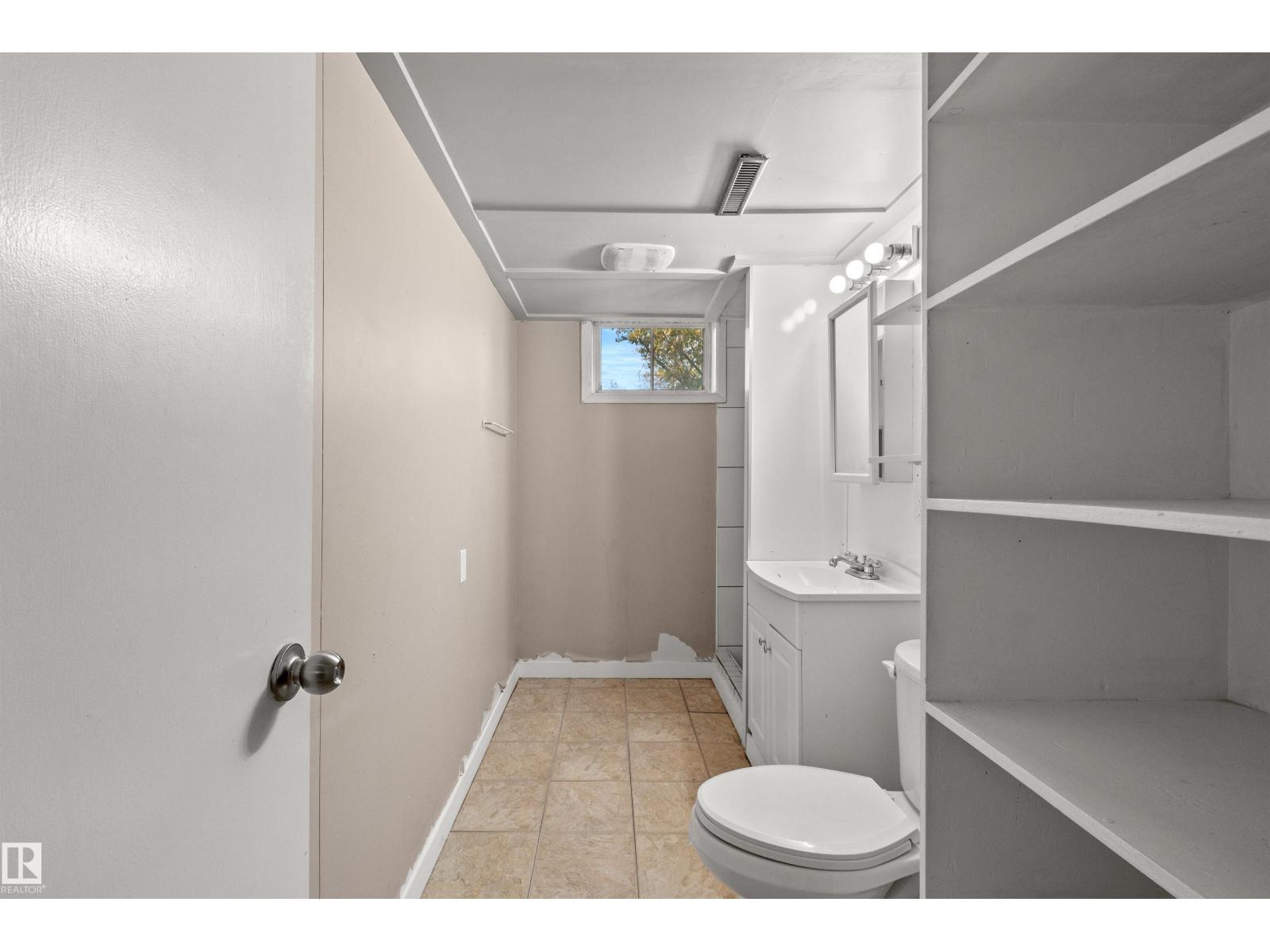 10428 64 Av Nw Nw Property Photo 38