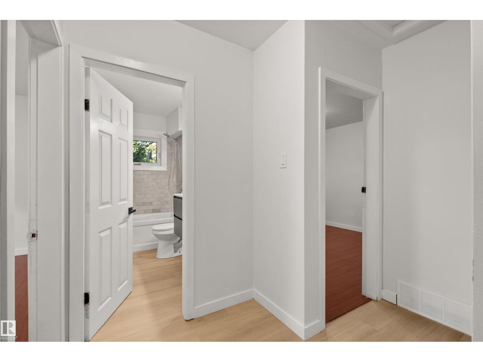 10428 64 Av Nw Nw Property Photo 46