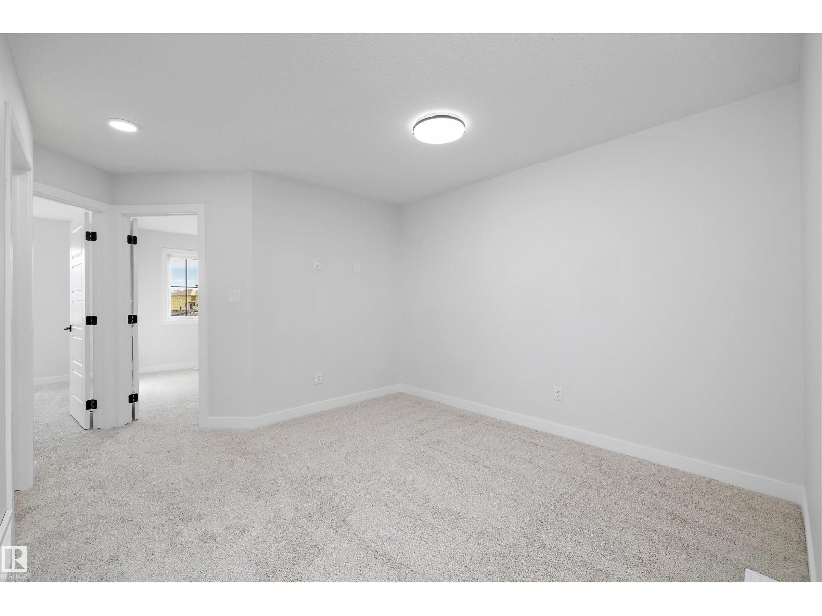 E4512953 Property Photo 20