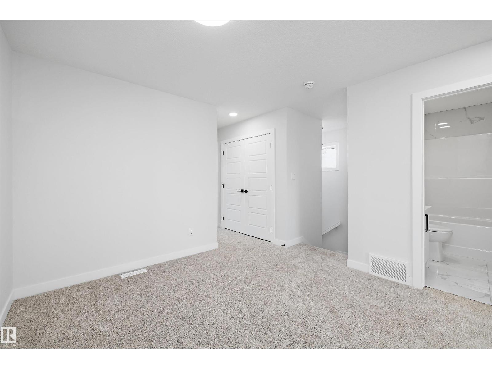 E4512953 Property Photo 22
