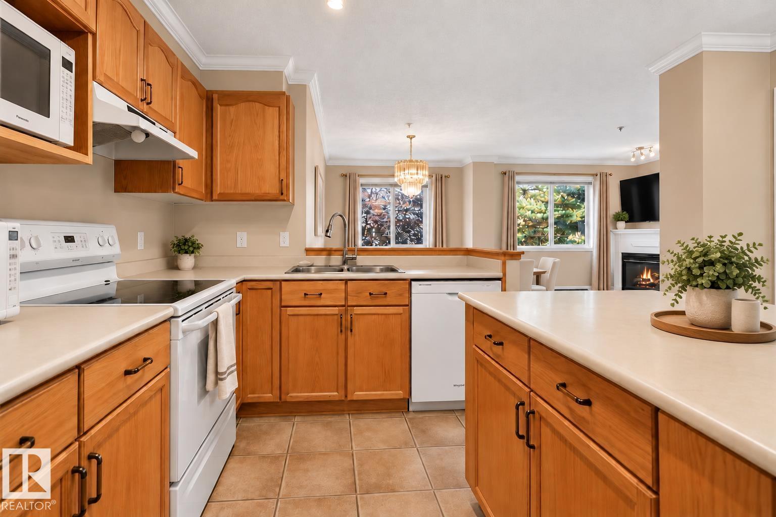 #207 5116 49 Av Property Photo 10