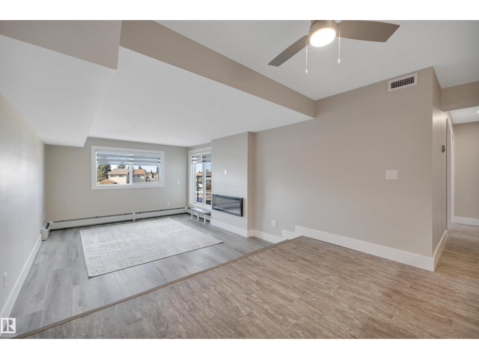 #310 9504 182 St Nw Property Photo 6