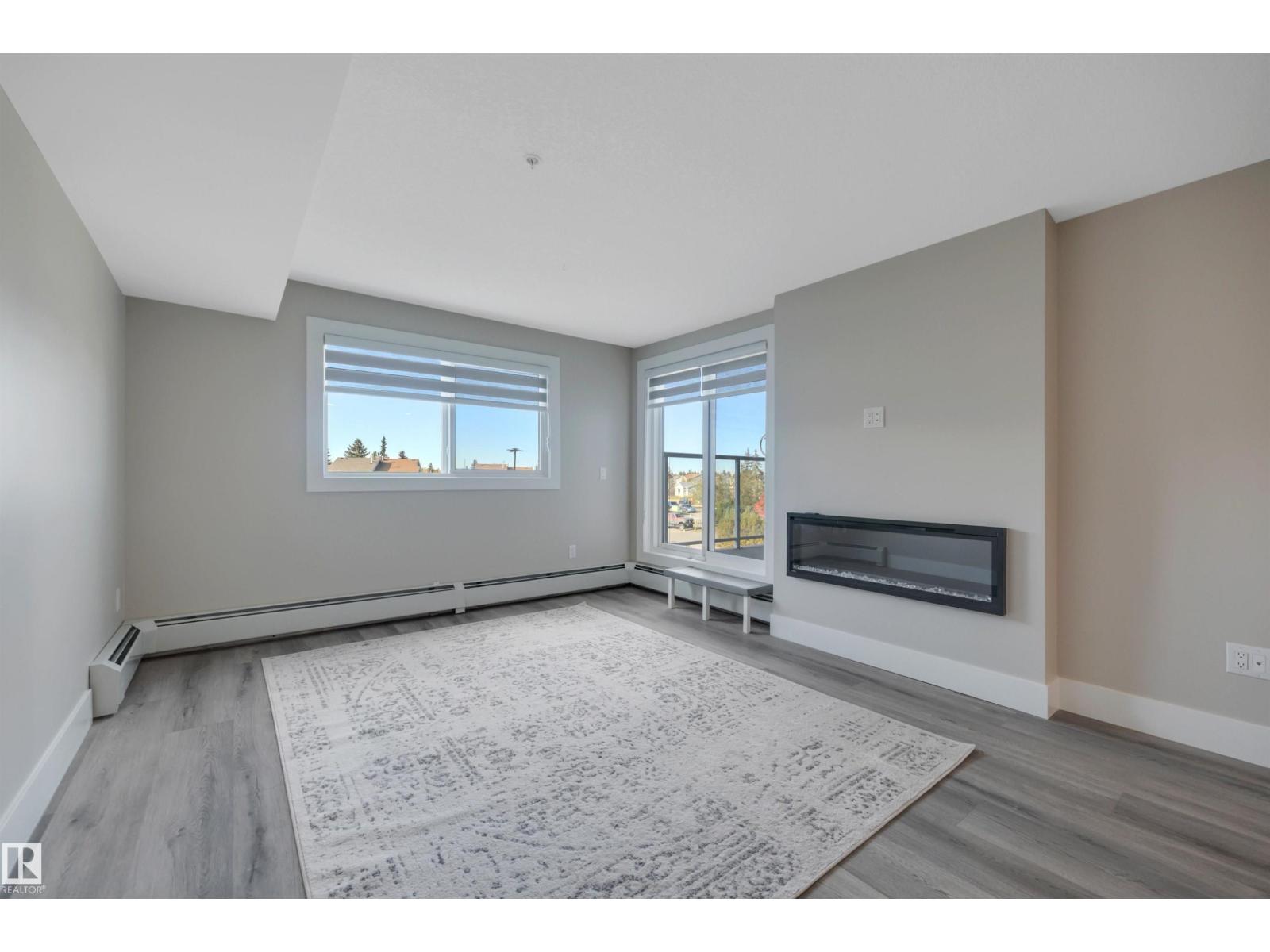 #310 9504 182 St Nw Property Photo 9