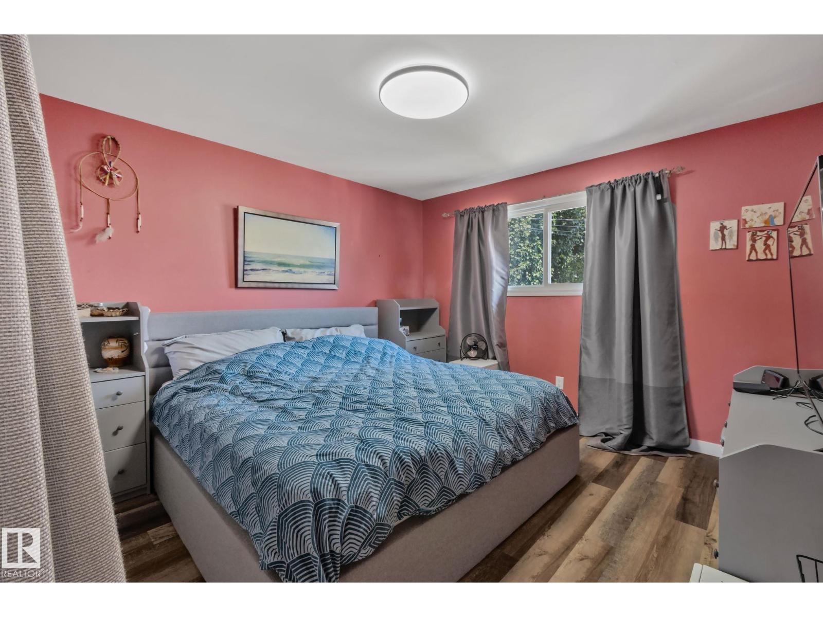 4723 105 St Nw Property Photo 16