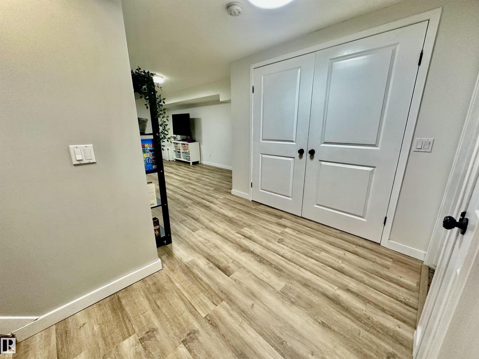 4723 105 St Nw Property Photo 23