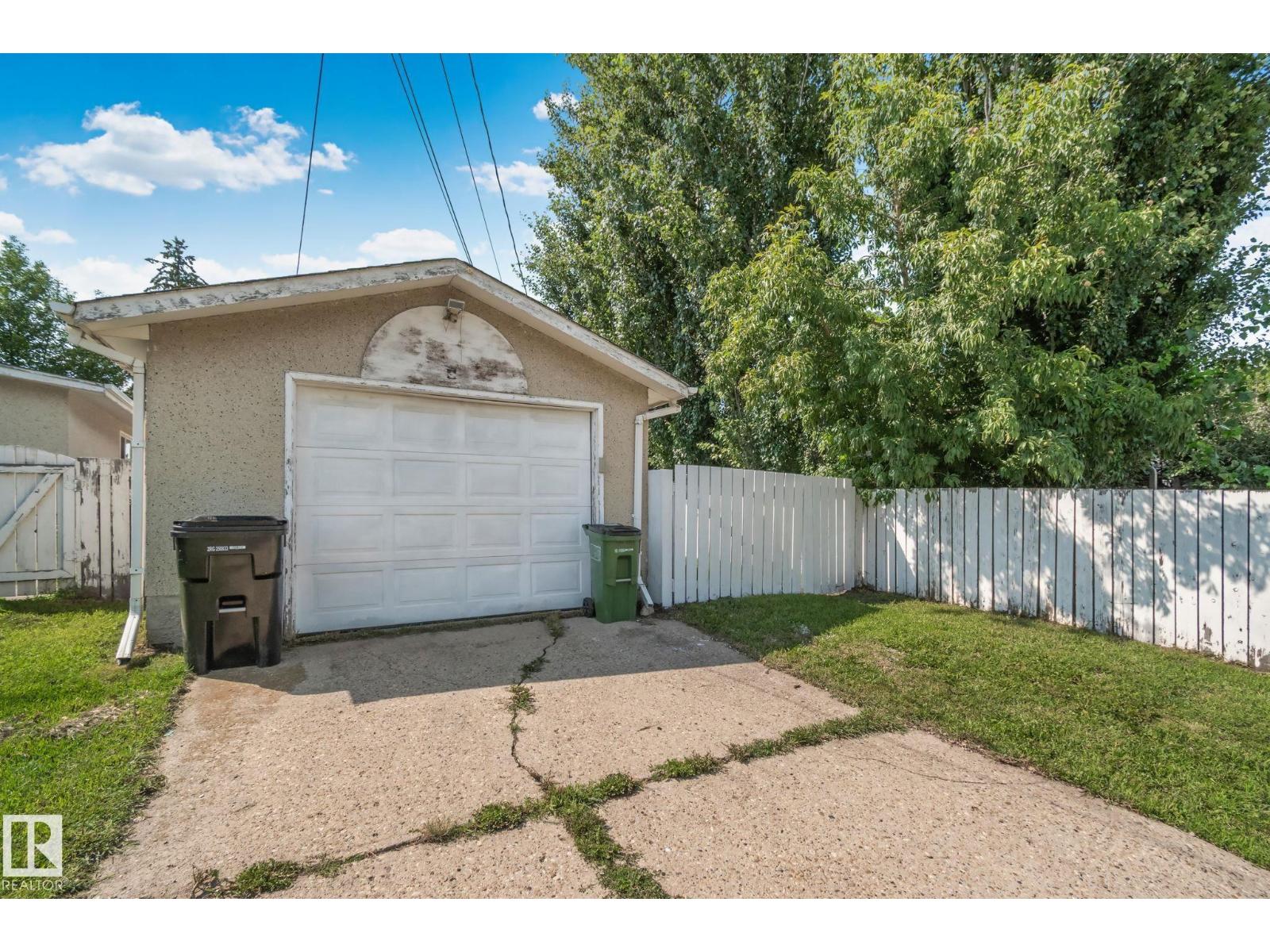 4723 105 St Nw Property Photo 47