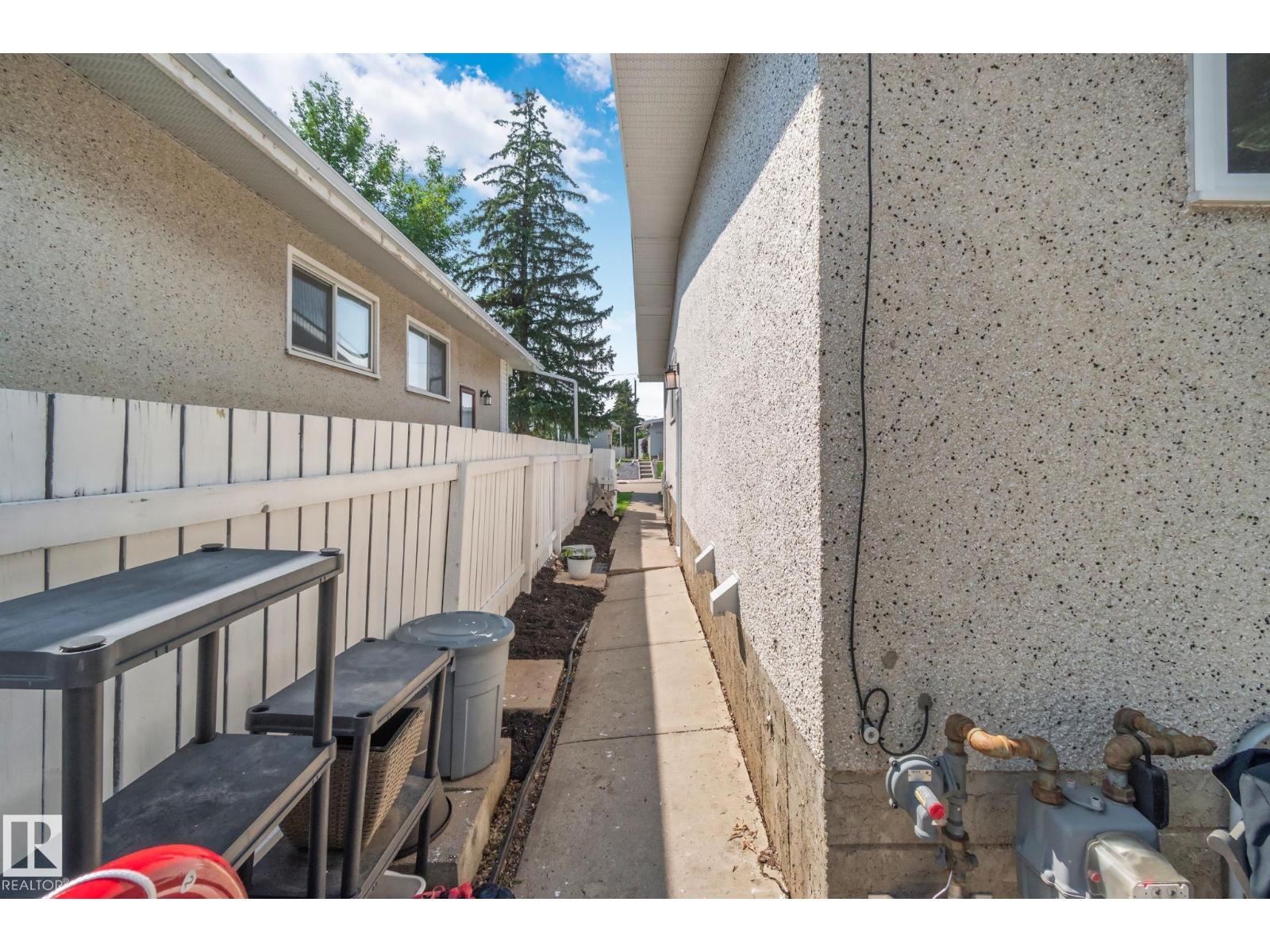 4723 105 St Nw Property Photo 48