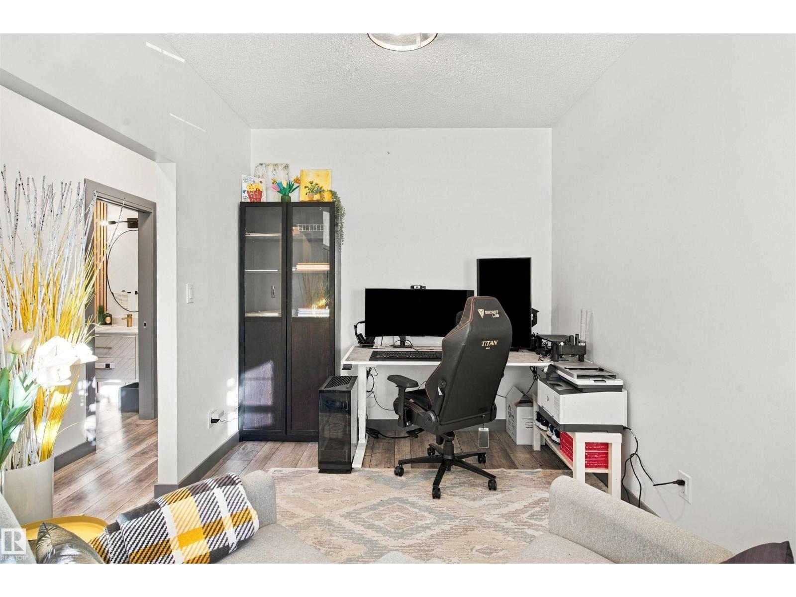 20746 96a Av Nw Property Photo 4