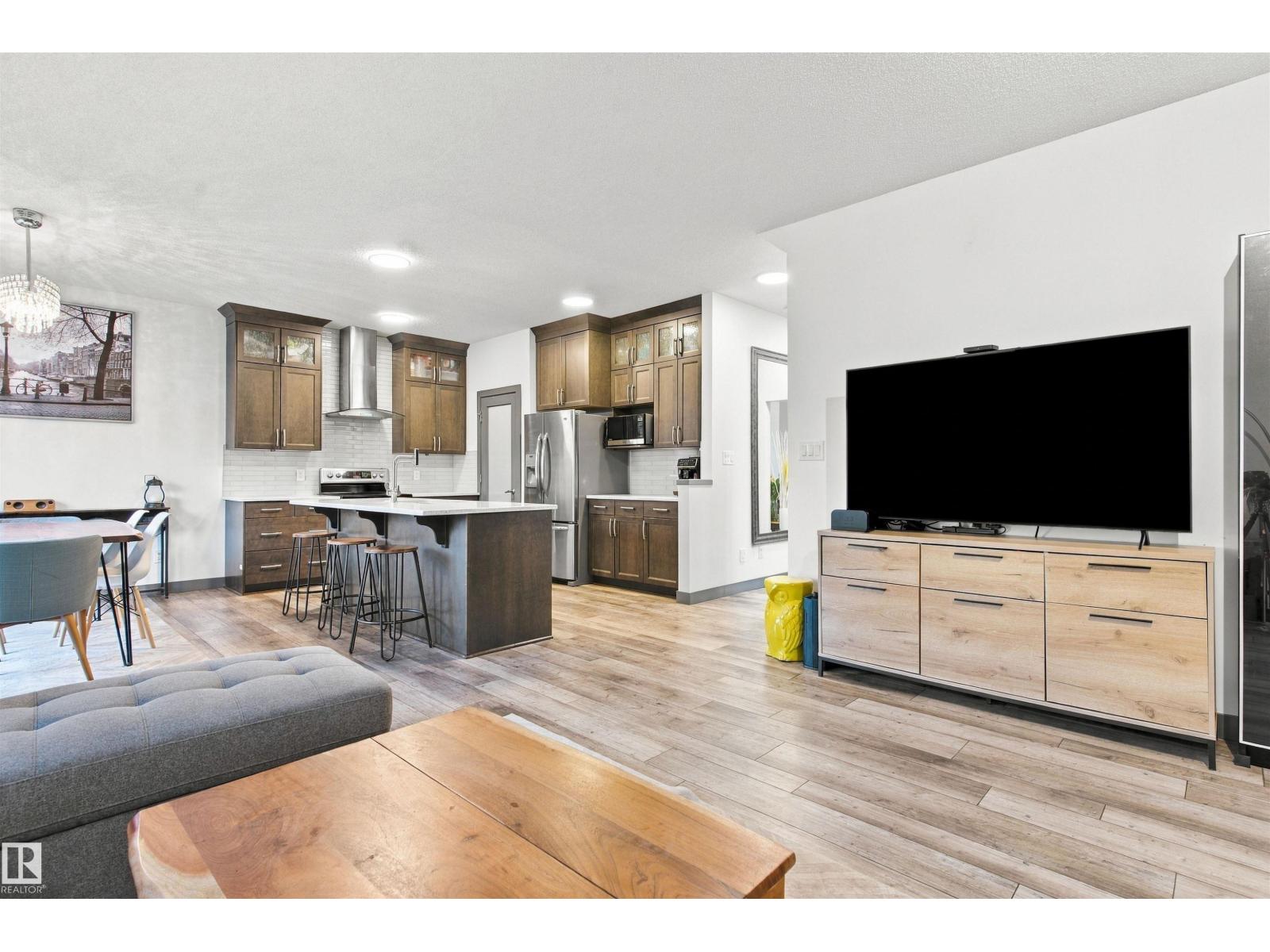 20746 96a Av Nw Property Photo 8