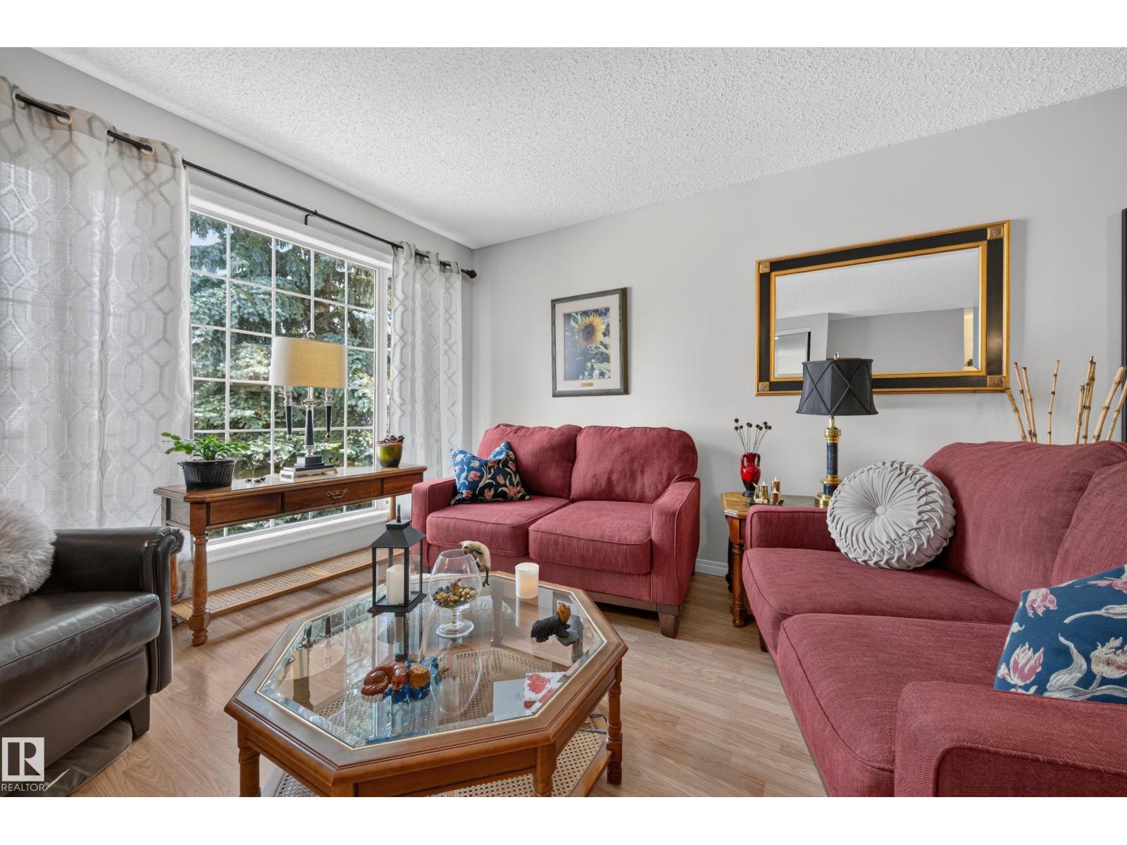 524 Rainbow Cr Property Photo 6