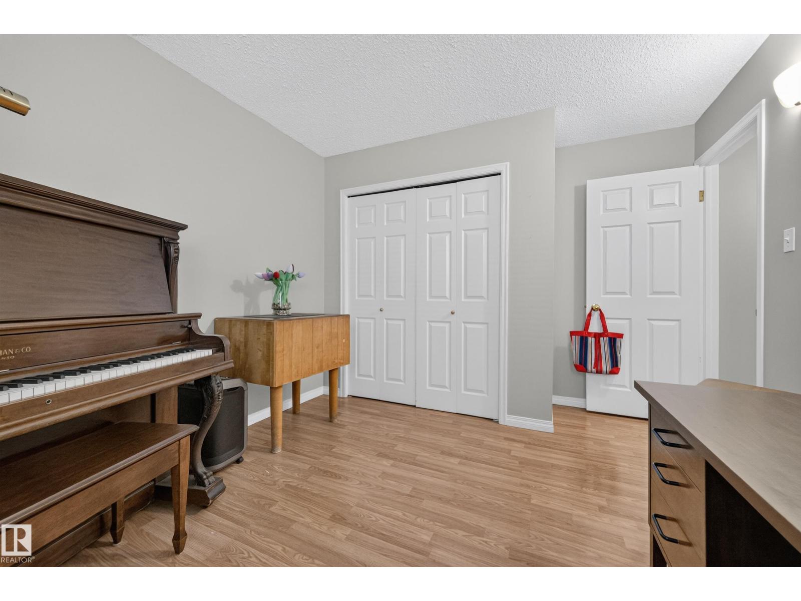 524 Rainbow Cr Property Photo 18