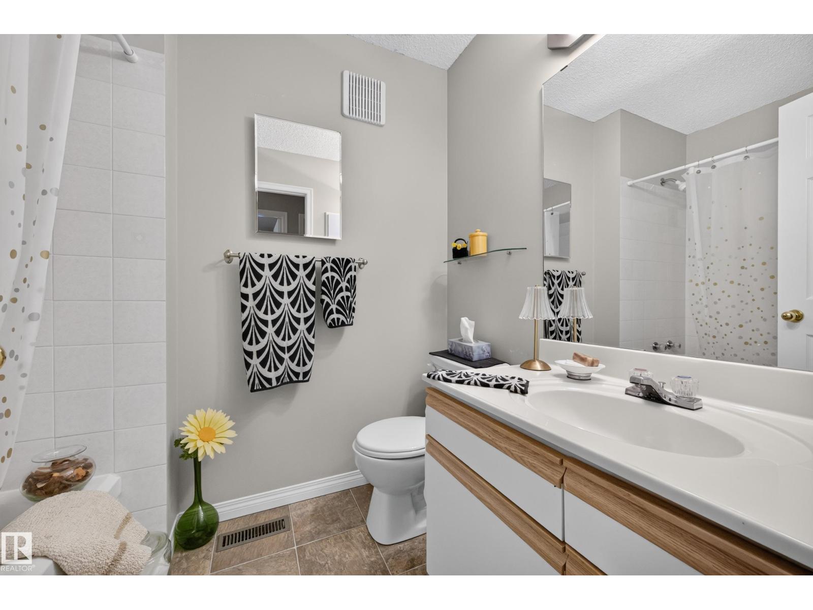 524 Rainbow Cr Property Photo 20