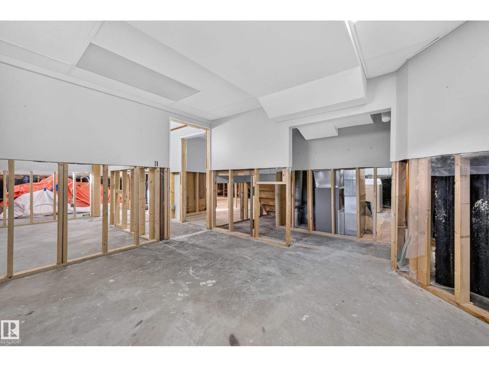 524 Rainbow Cr Property Photo 33
