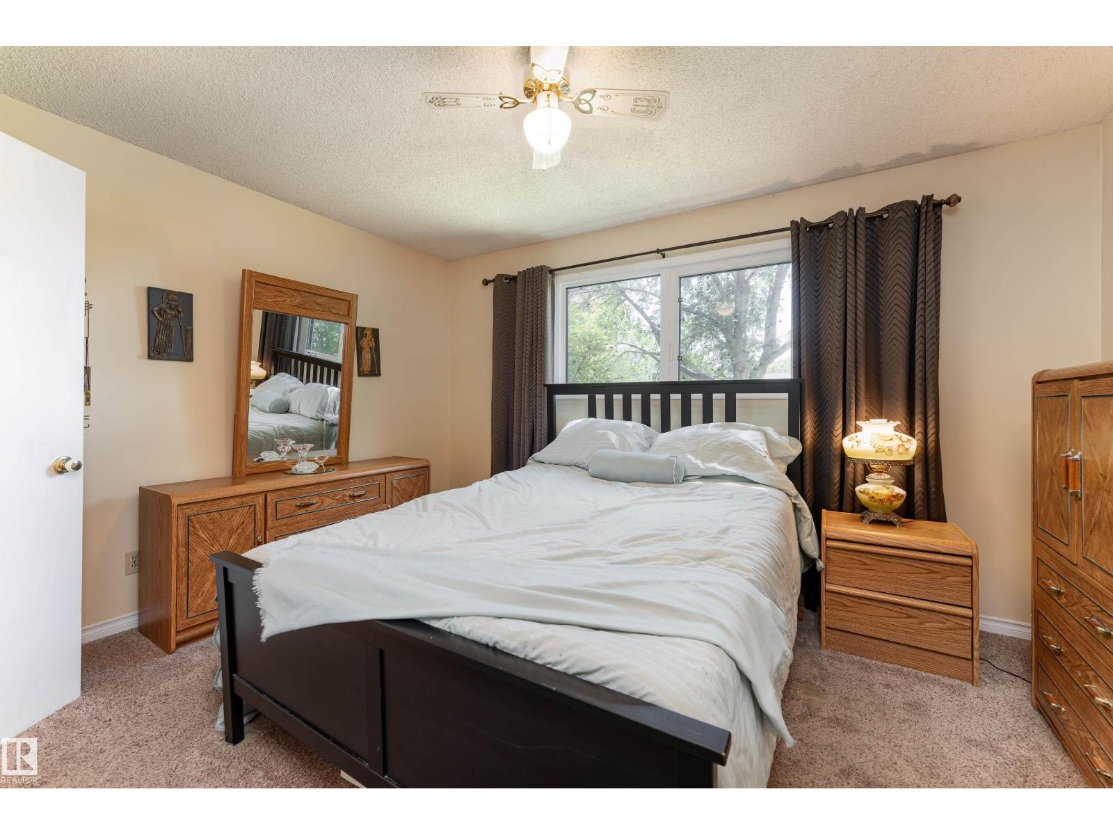 7 Camelot Cr Property Photo 14