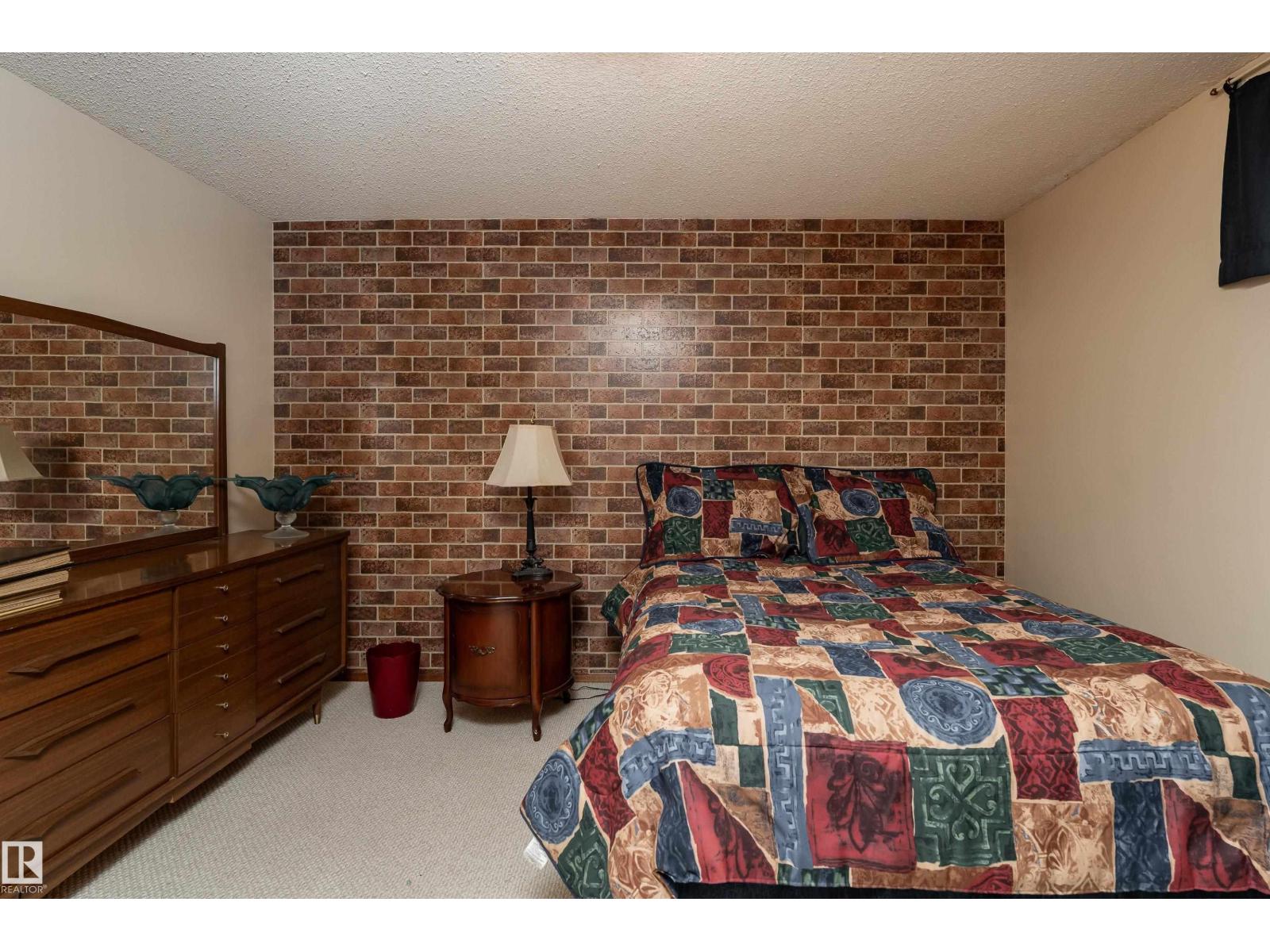 7 Camelot Cr Property Photo 27