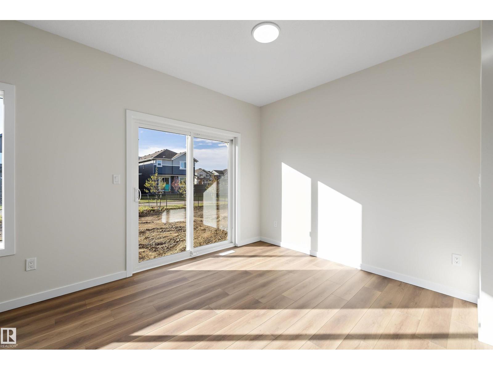 5308 Hawthorn Close Sw Property Photo 14