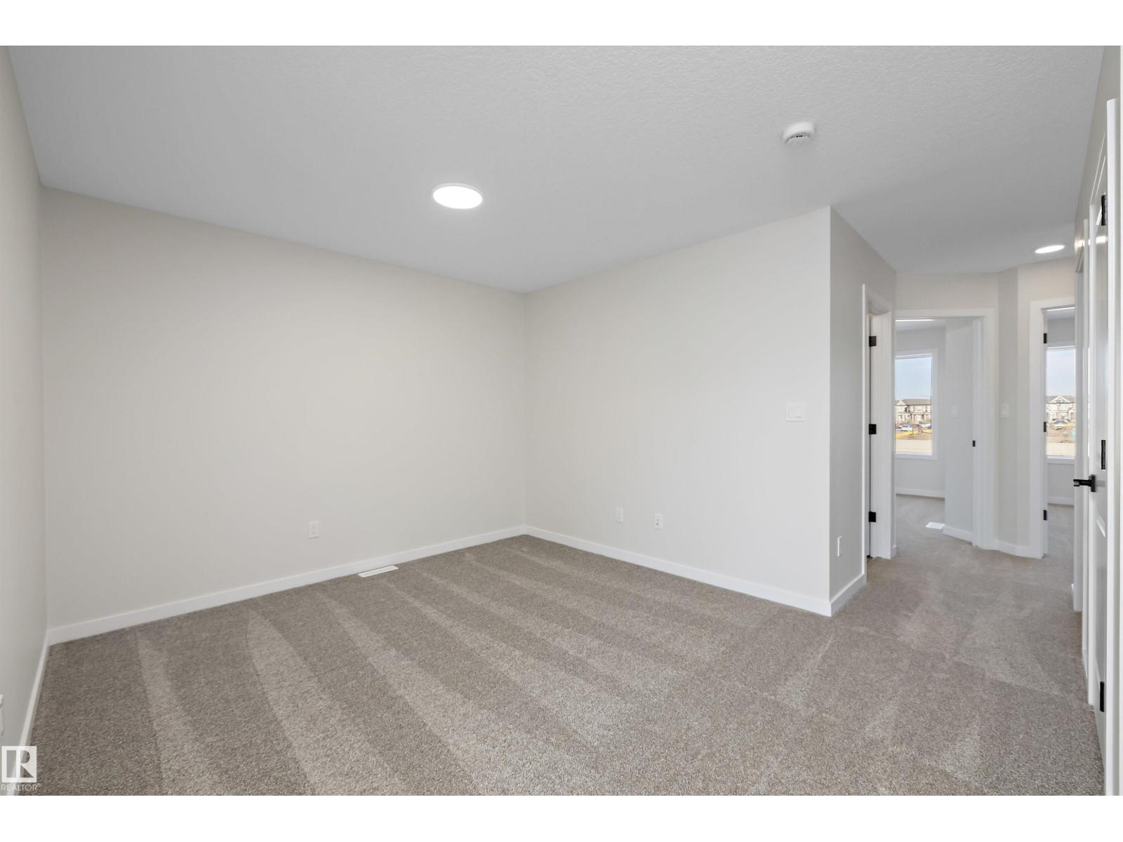 5308 Hawthorn Close Sw Property Photo 21