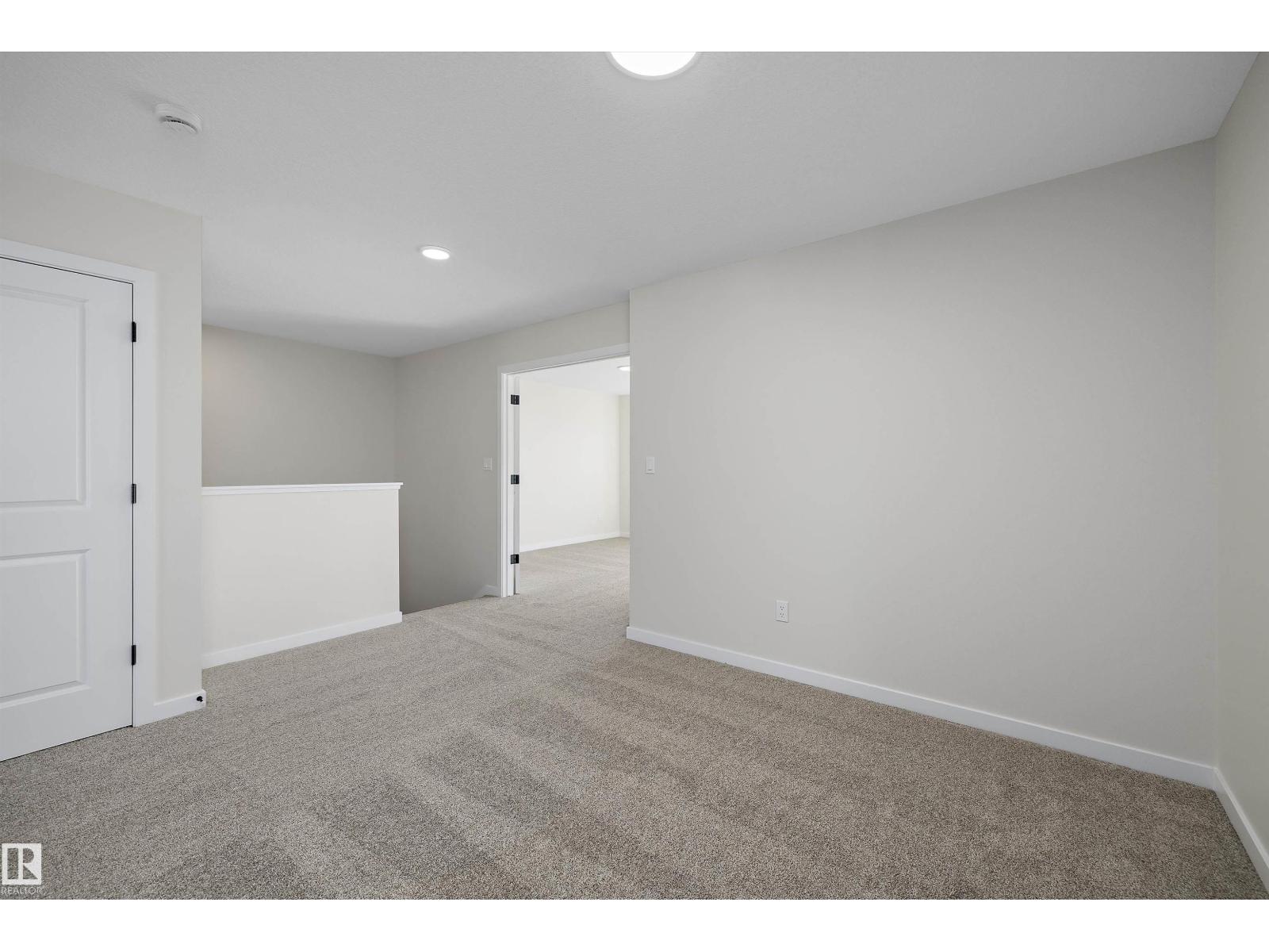 5308 Hawthorn Close Sw Property Photo 23