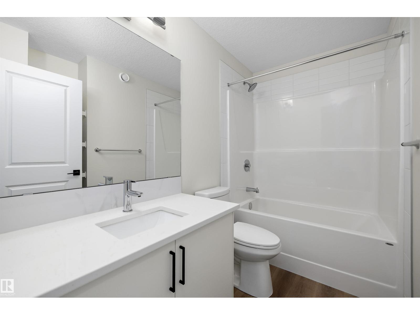 5308 Hawthorn Close Sw Property Photo 25
