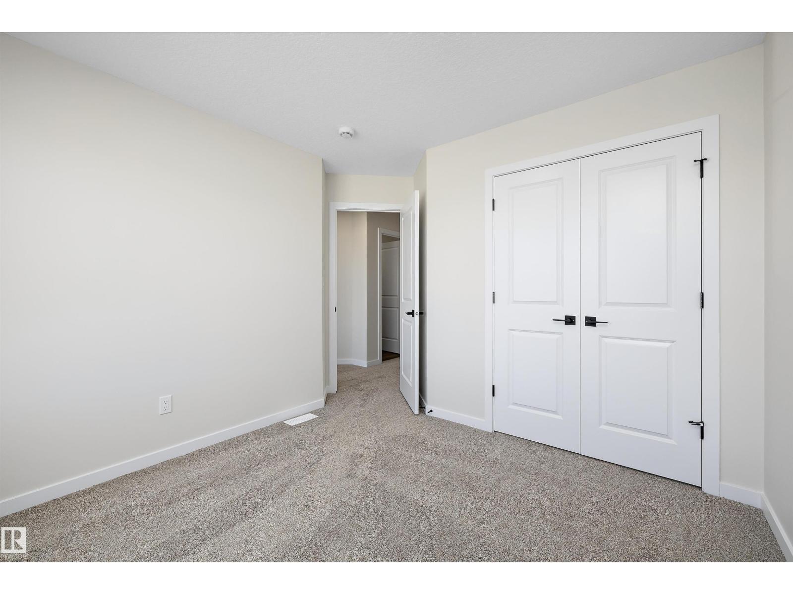 5308 Hawthorn Close Sw Property Photo 27
