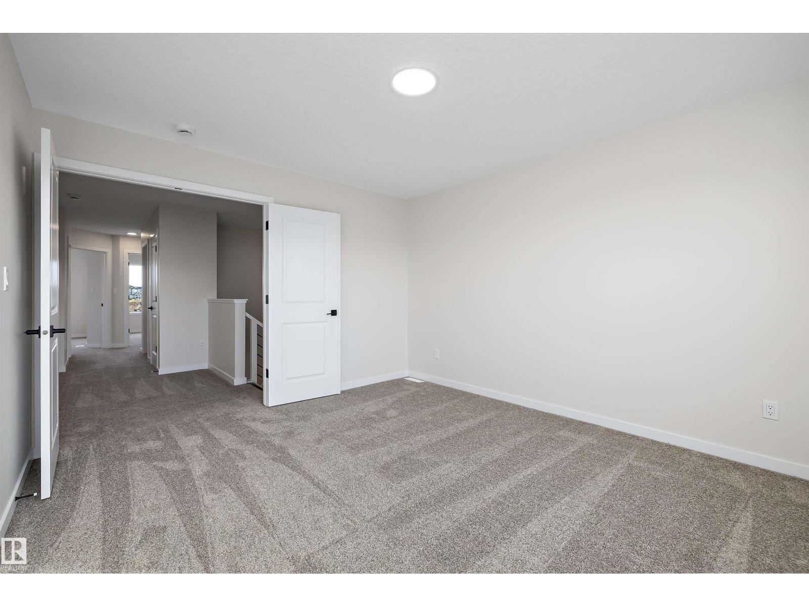 5308 Hawthorn Close Sw Property Photo 33