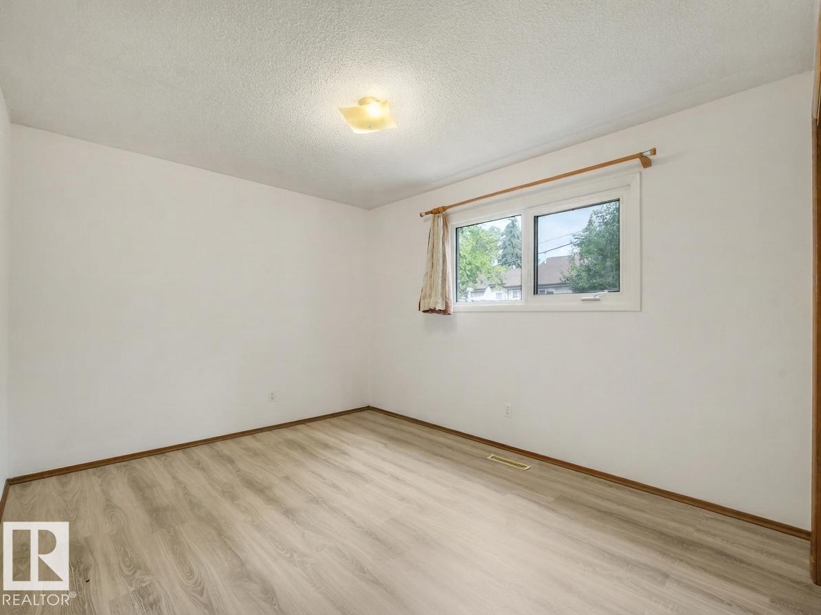 16428 88 Av Nw Property Photo 16