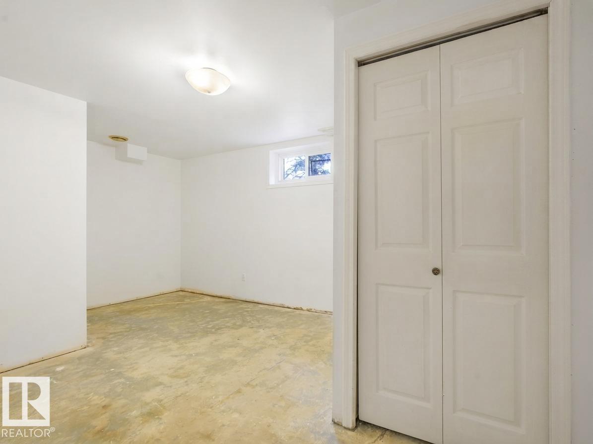 16428 88 Av Nw Property Photo 22