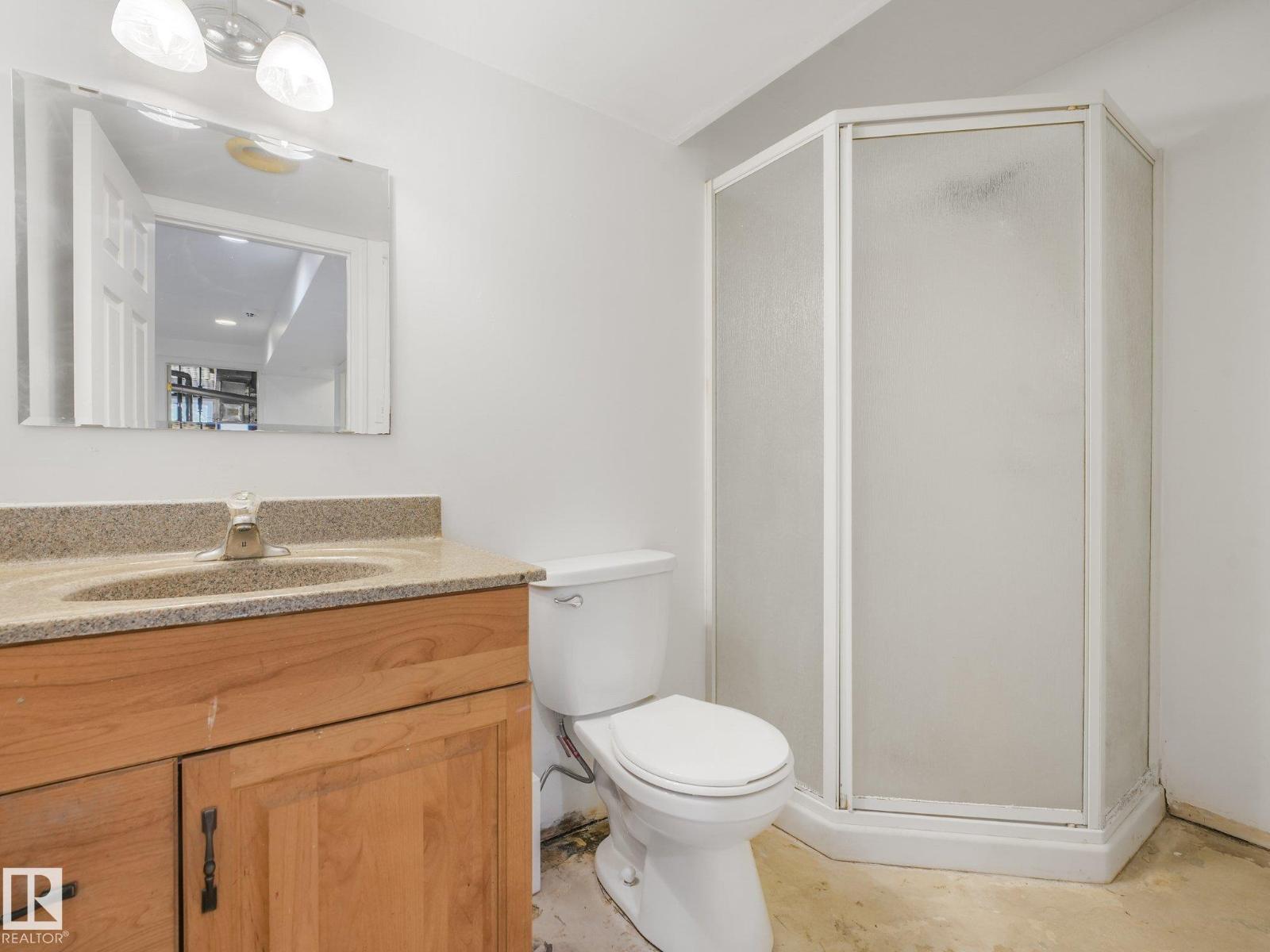 16428 88 Av Nw Property Photo 25