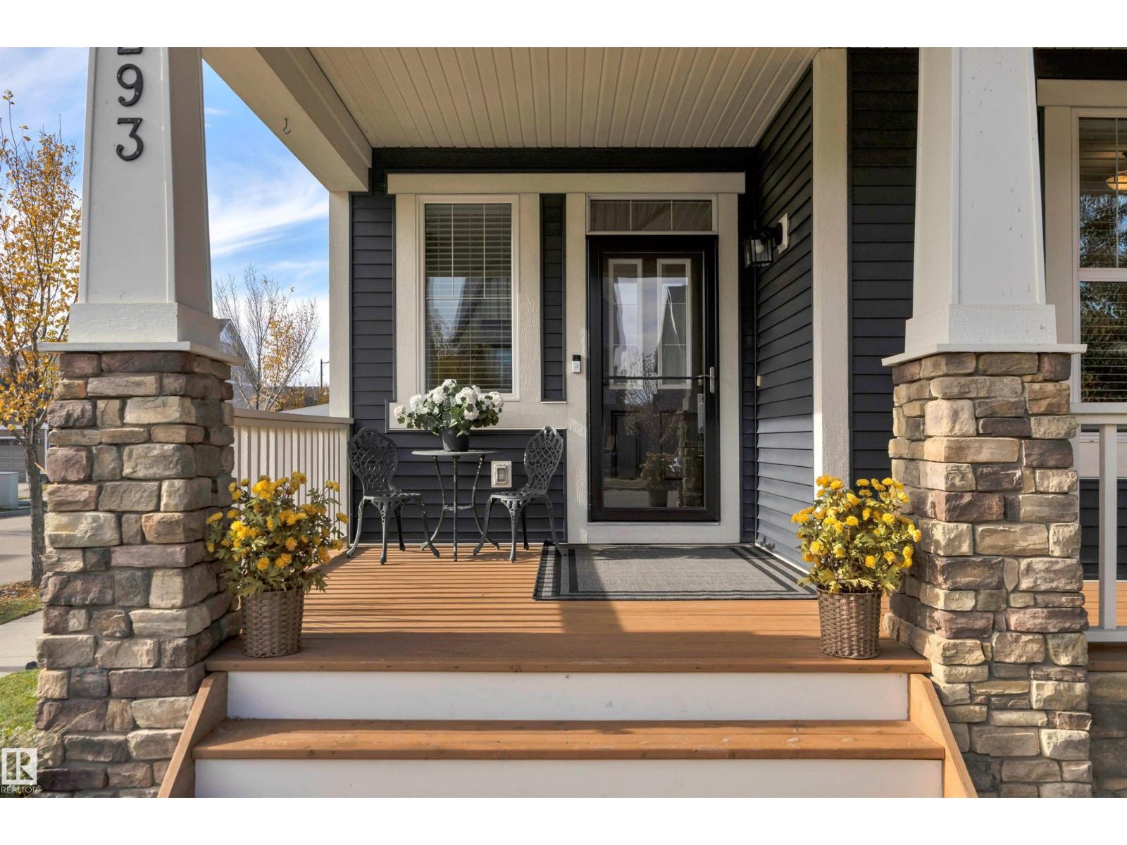 293 Griesbach Rd Nw Property Photo 5