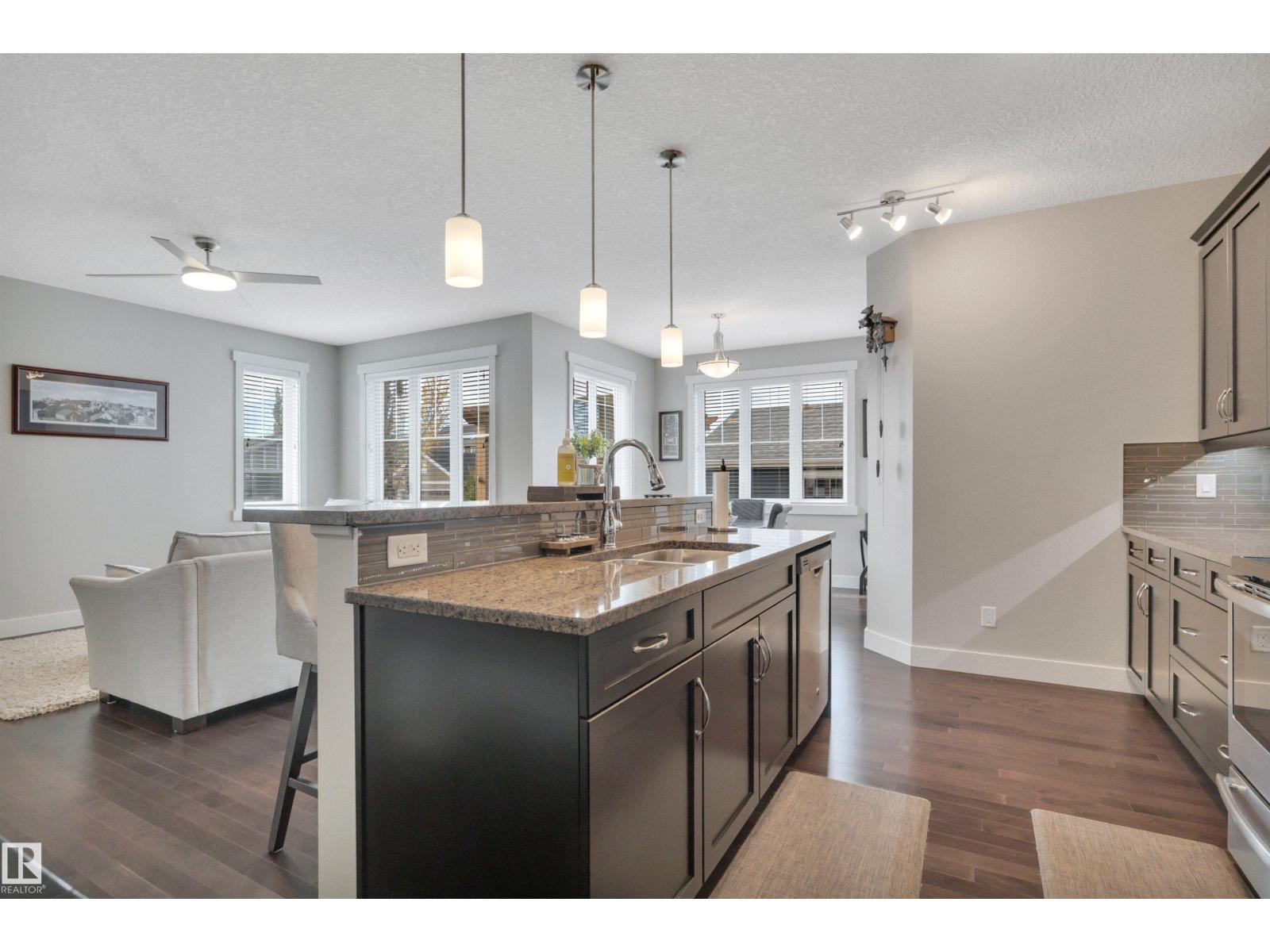 293 Griesbach Rd Nw Property Photo 16