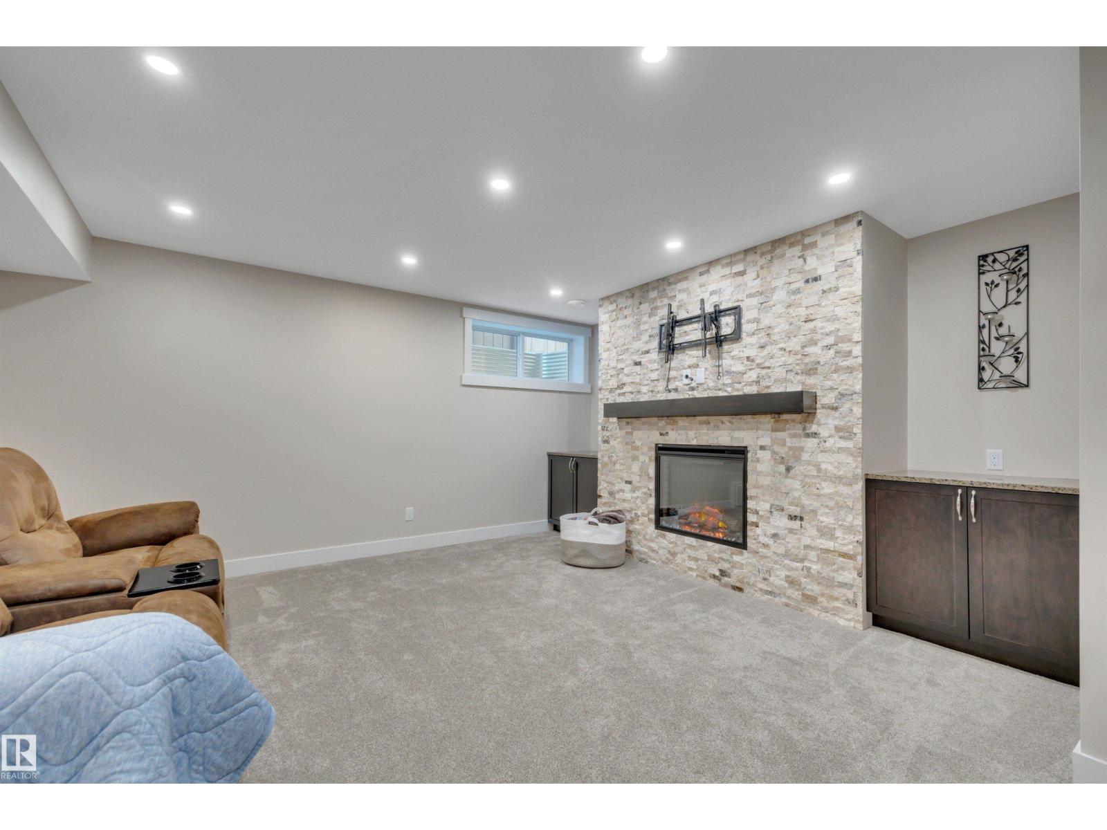 293 Griesbach Rd Nw Property Photo 33