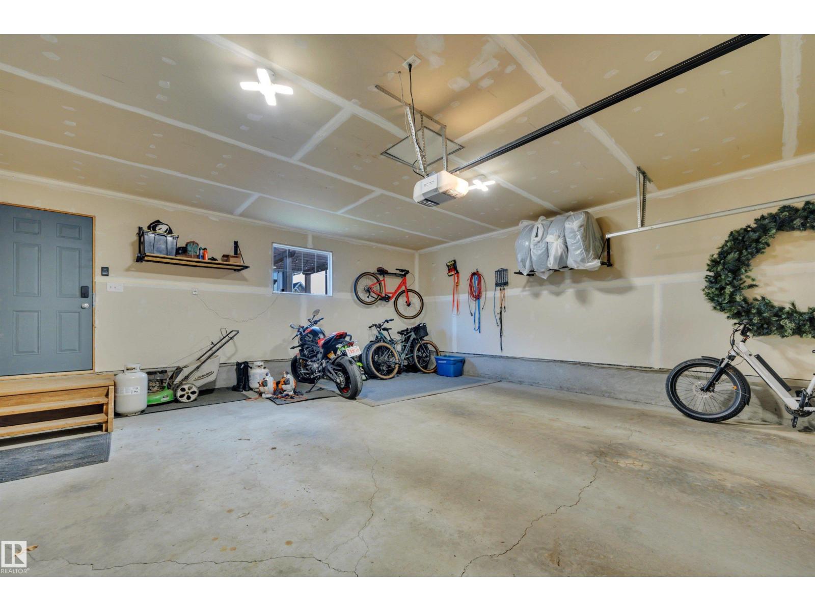 293 Griesbach Rd Nw Property Photo 44