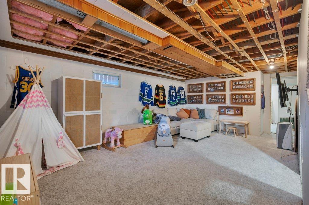 4820 49 St Property Photo 30