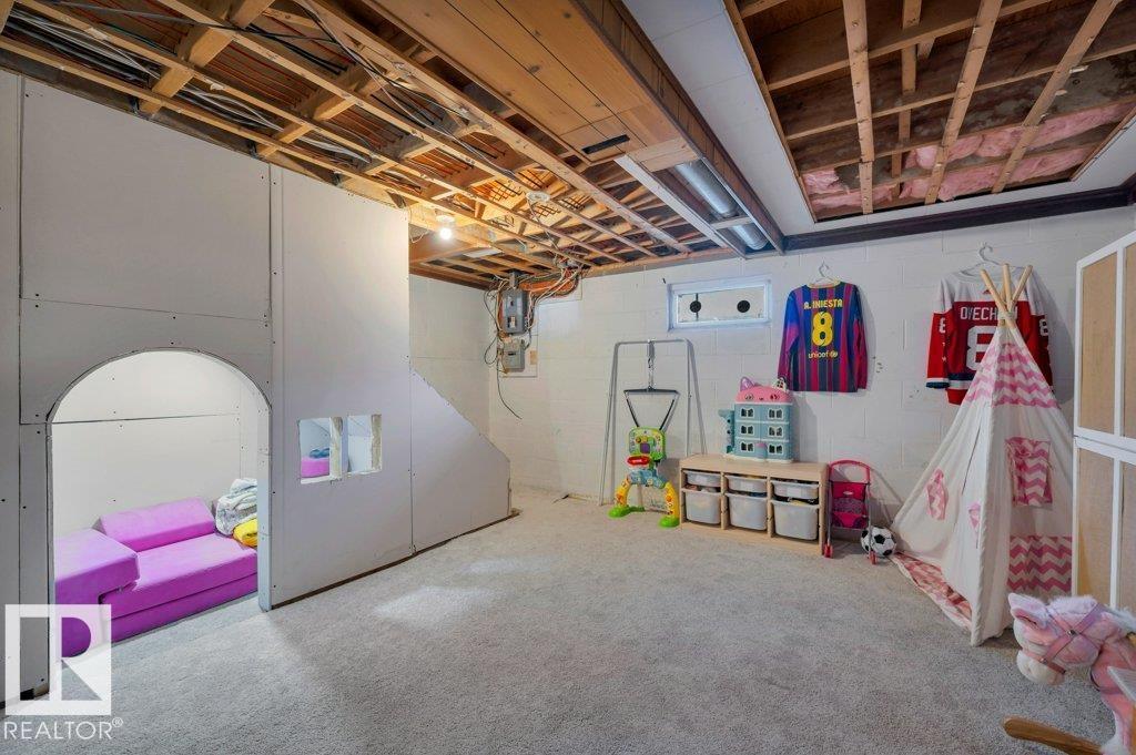 4820 49 St Property Photo 32
