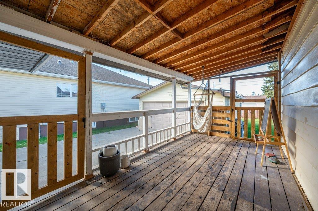 4820 49 St Property Photo 38