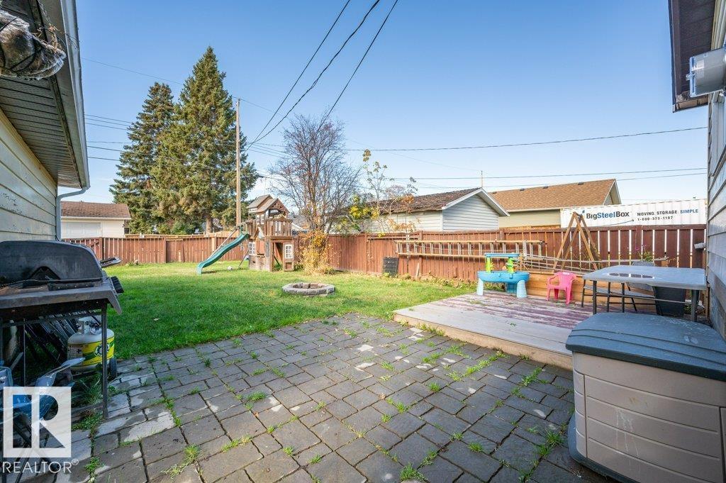 4820 49 St Property Photo 42