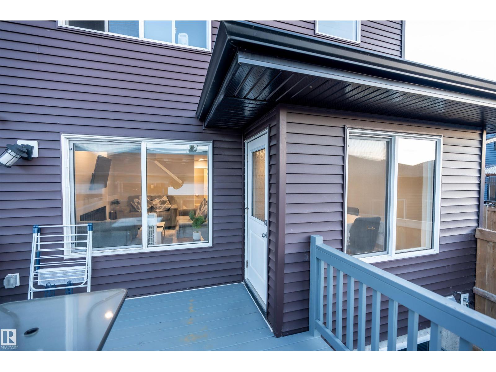 2310 Wonnacott Cr Sw Sw Property Photo 40