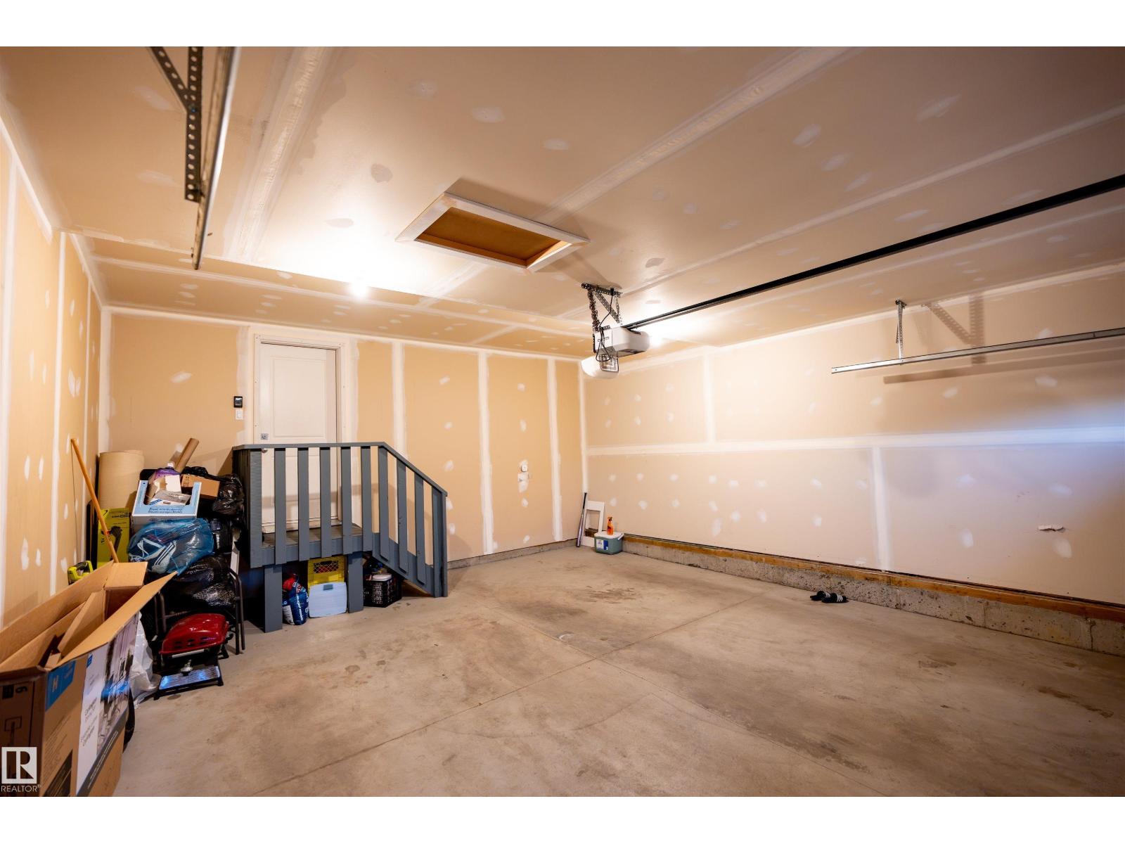 2310 Wonnacott Cr Sw Sw Property Photo 43