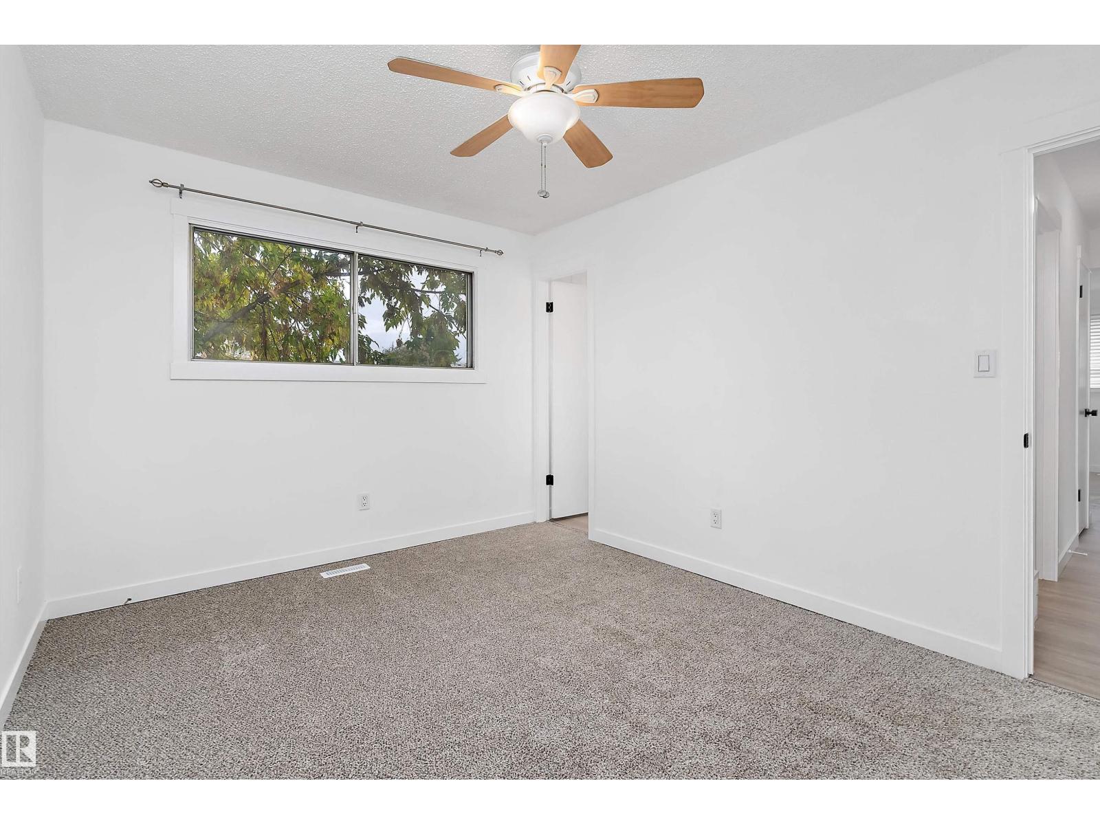 8612 30 Av Nw Nw Property Photo 13