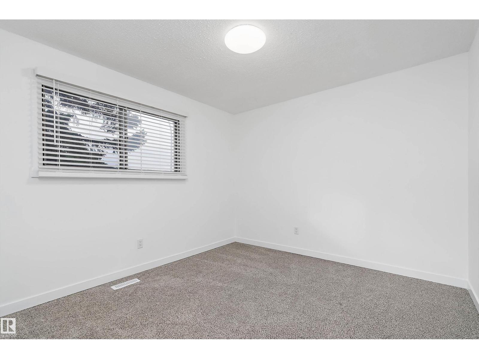 8612 30 Av Nw Nw Property Photo 17