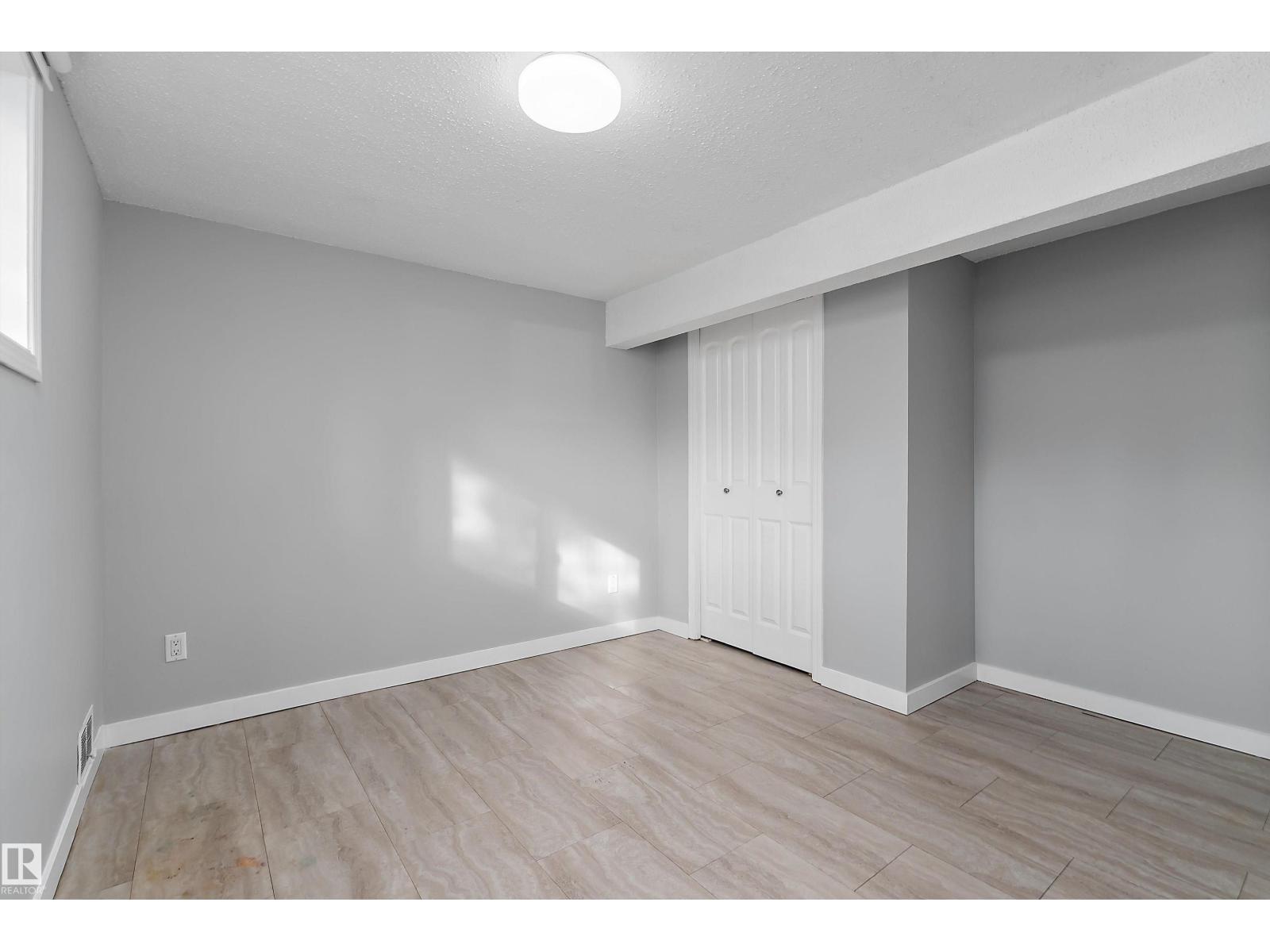 8612 30 Av Nw Nw Property Photo 44