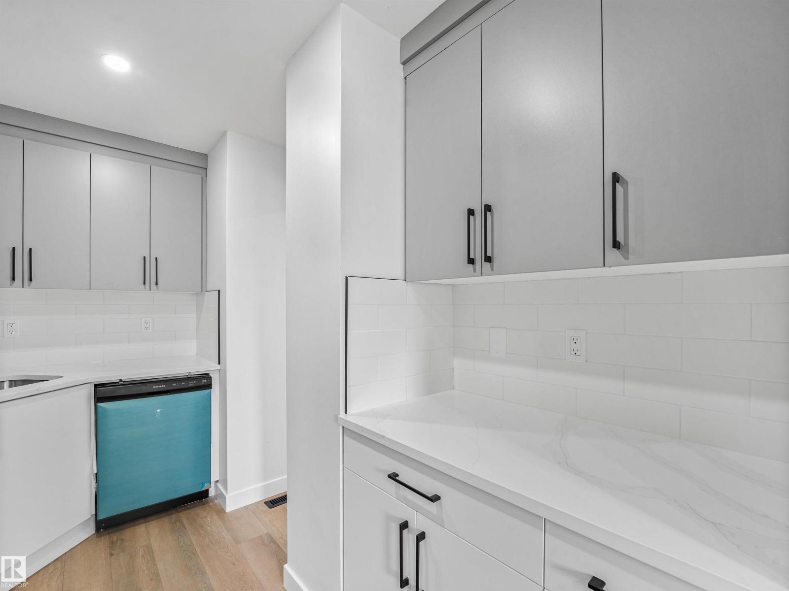 2345 139 Av Nw Property Photo 5