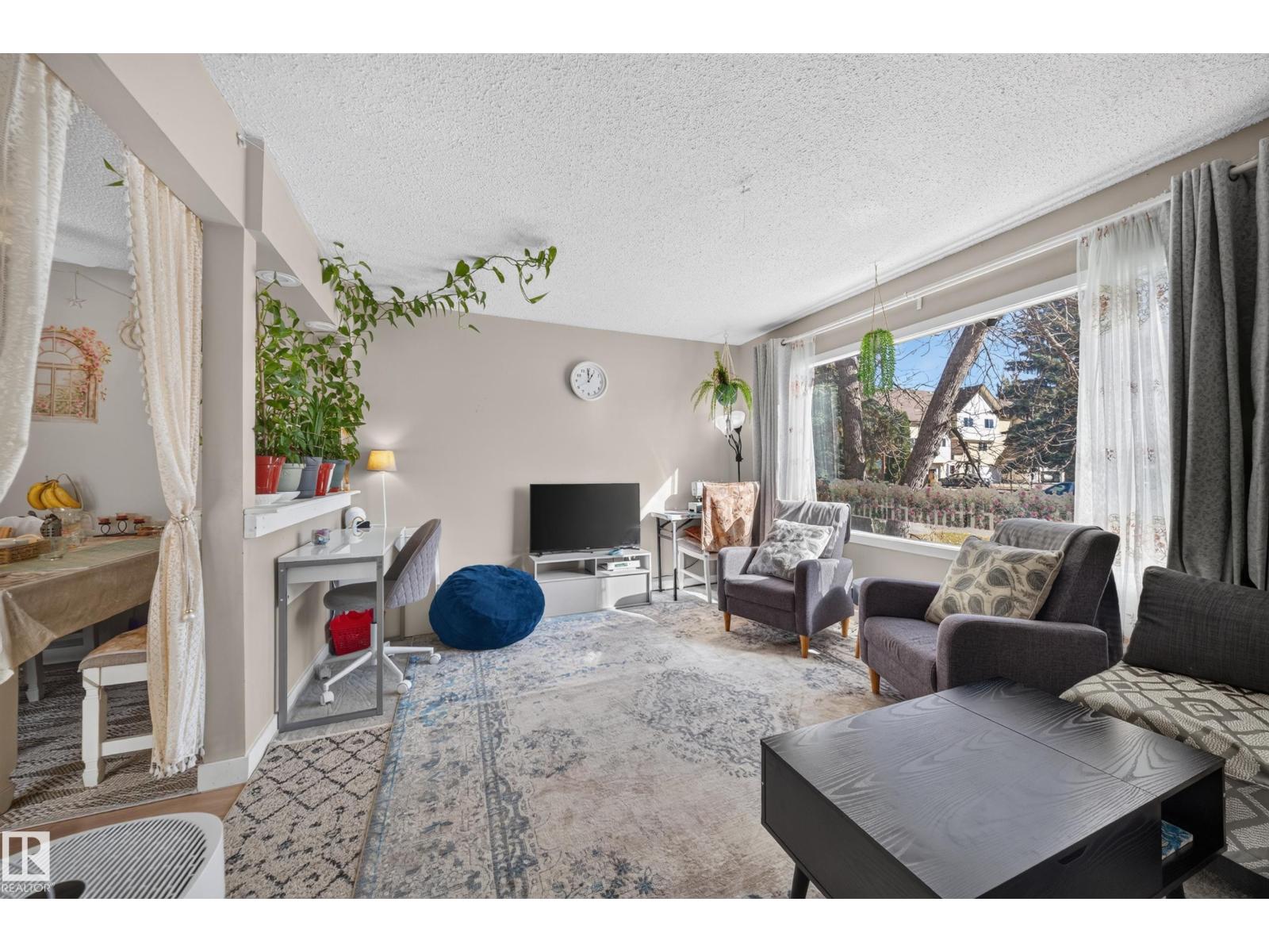 3816 85 St Nw Nw Property Photo 9